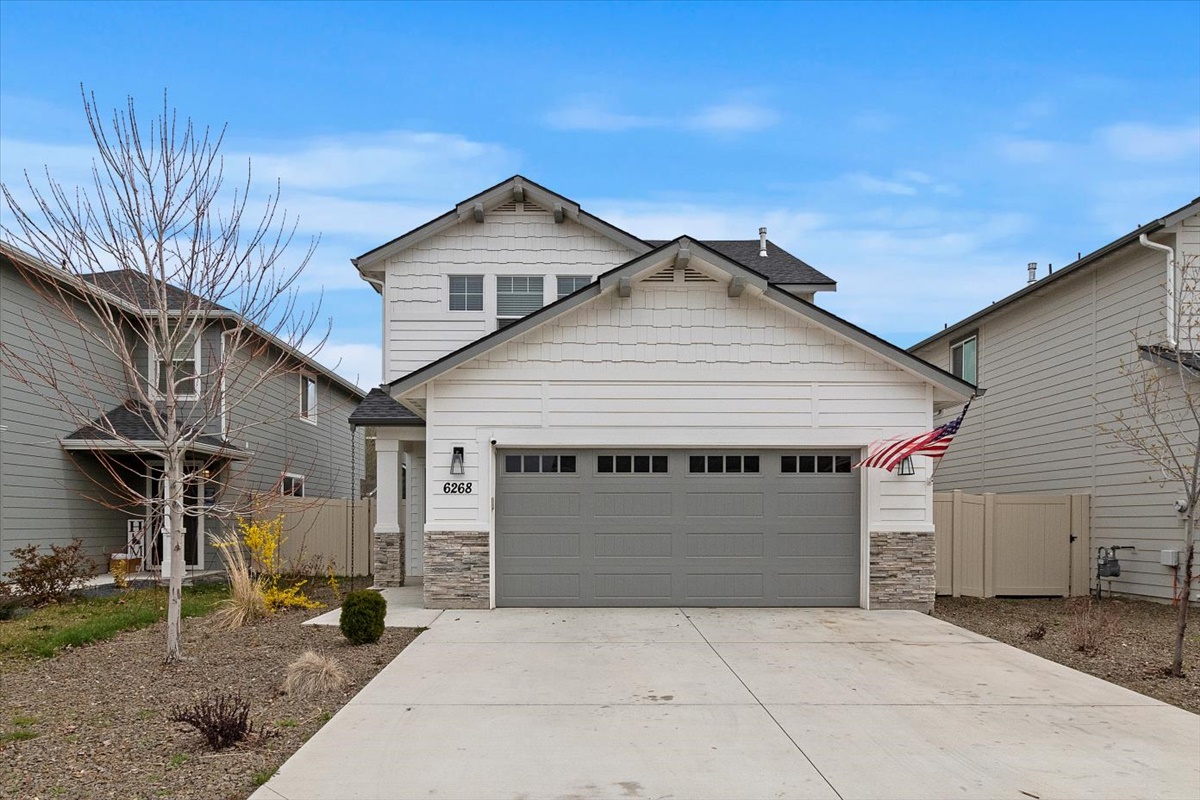 Canopy Realty | 6268 N Carlese Ave.,Meridian, ID 83646