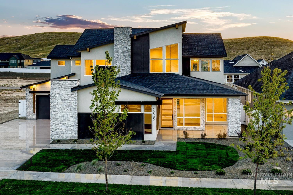 Canopy Realty | The Treasure Valley Weekend and Events Guide