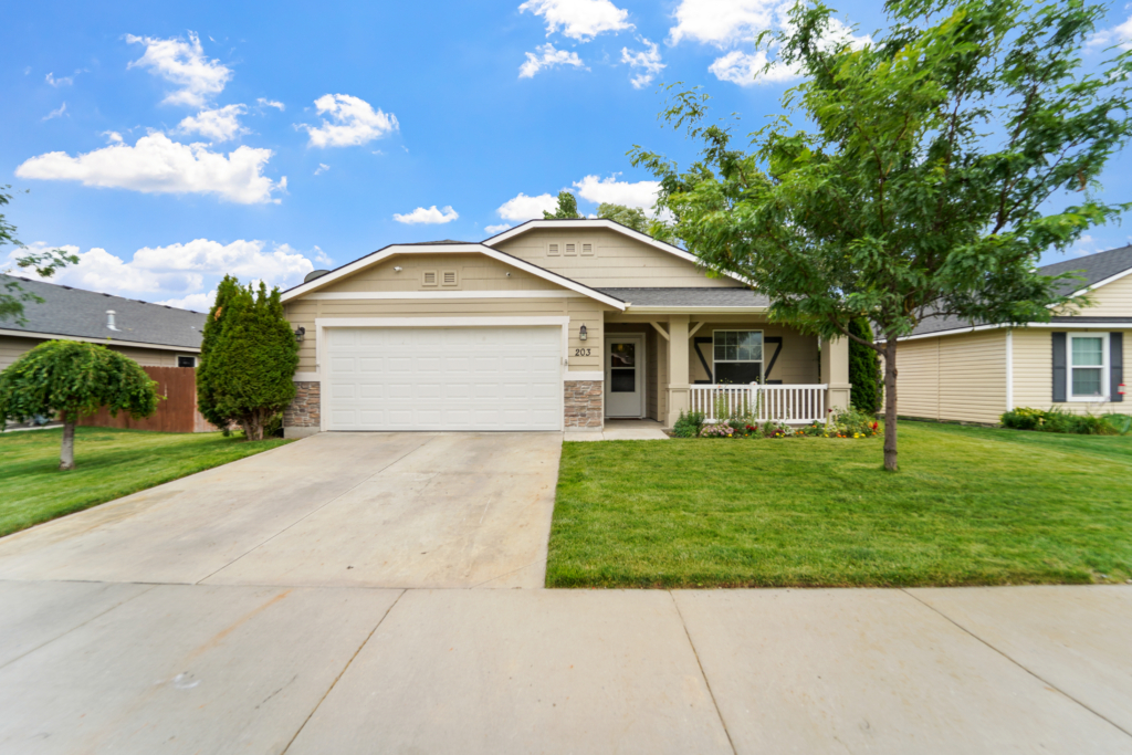 Canopy Realty | 203 Walcott Lake Dr, Middleton, ID 83644